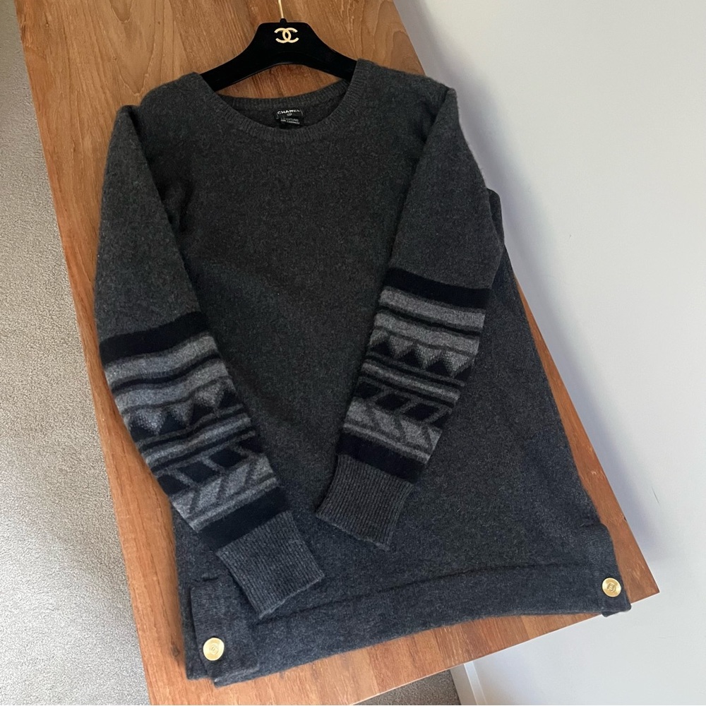 CHANEL Vintage CC Logo Cashmere Sweater Top Pullover Gray Size large L 40